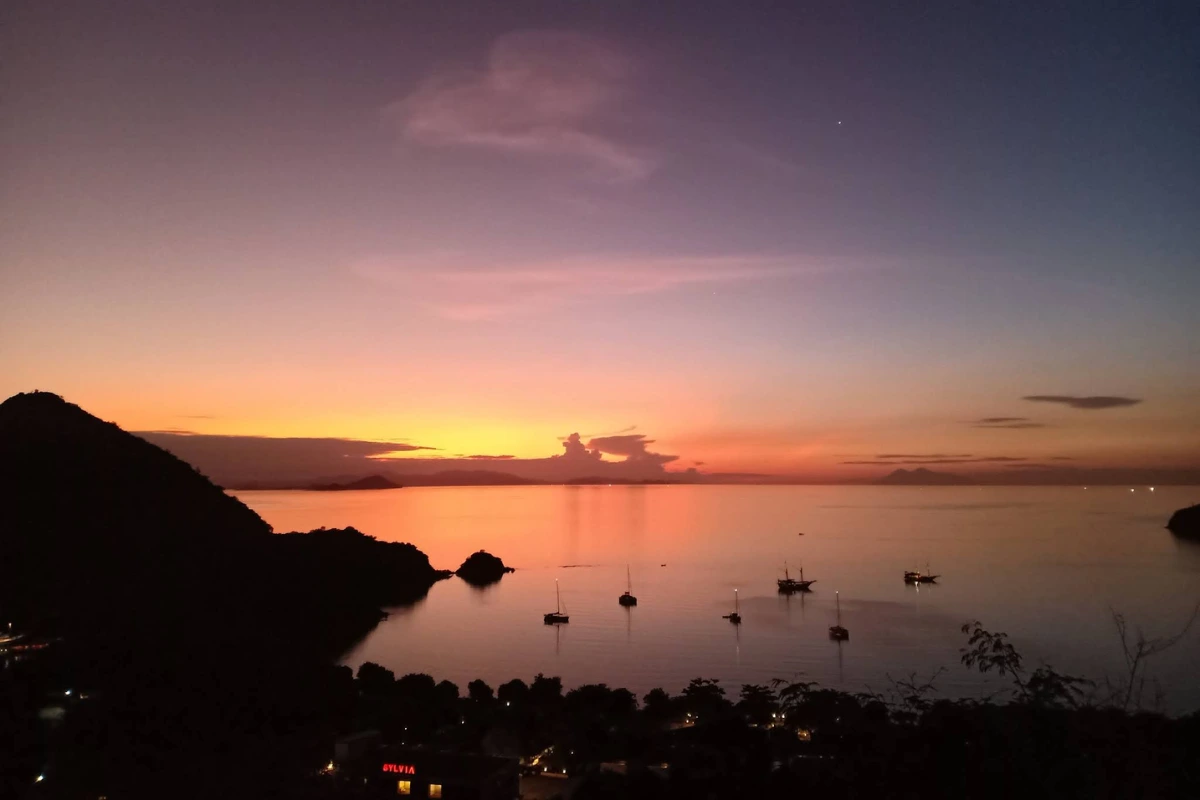 Labuan Bajo golden hour
